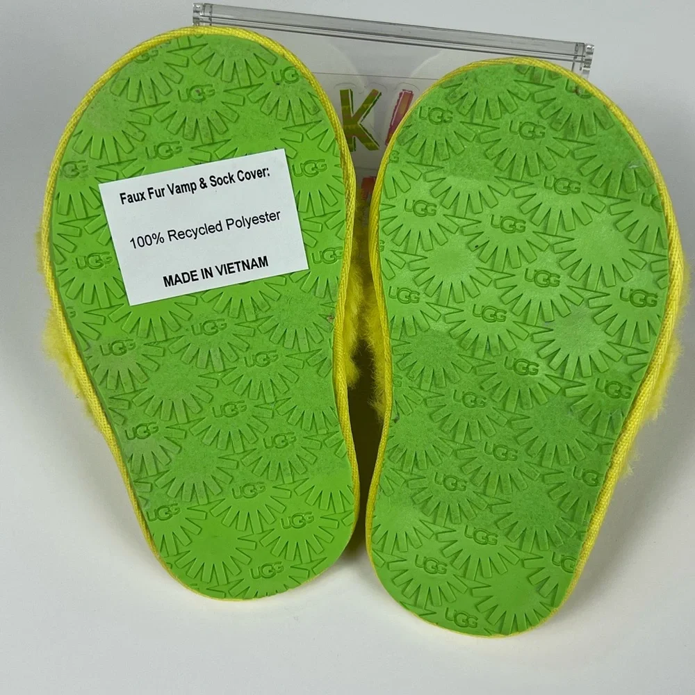 NEW Ugg Fluff Yeah Pineapple Stiffie Toddler Sandals SZ-6